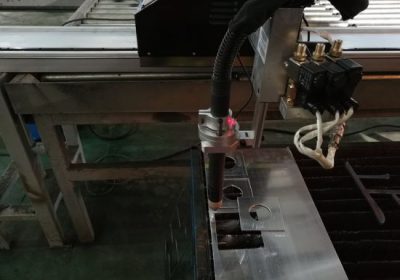 1500 * 3000 د لوړ کیفیت پور پوربل وړ CNC نل پلازما کسر ماشین