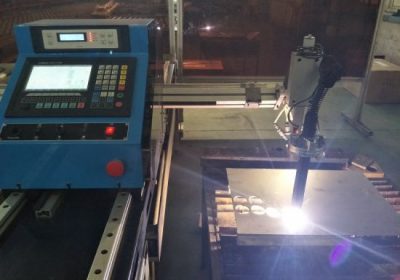د کاربن د فلش ټیوب CNC پلازما پایپ ماشین